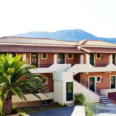 Dixtia Apartments Агиос-Георгиос-Пагон Экстерьер фото