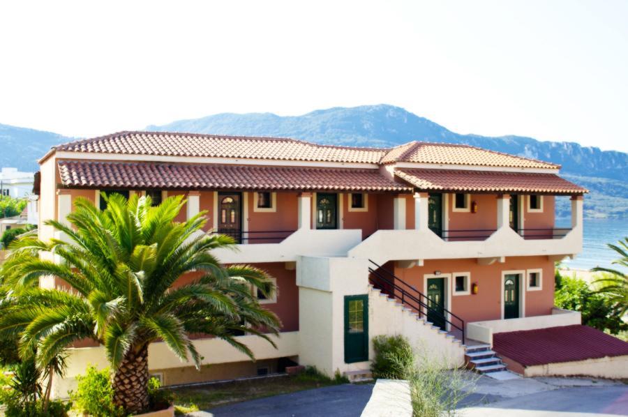 Dixtia Apartments Агиос-Георгиос-Пагон Экстерьер фото